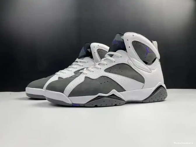 MaikeSneakers 7 Jordan CU9307-100 Retro (2021) Flint 0524